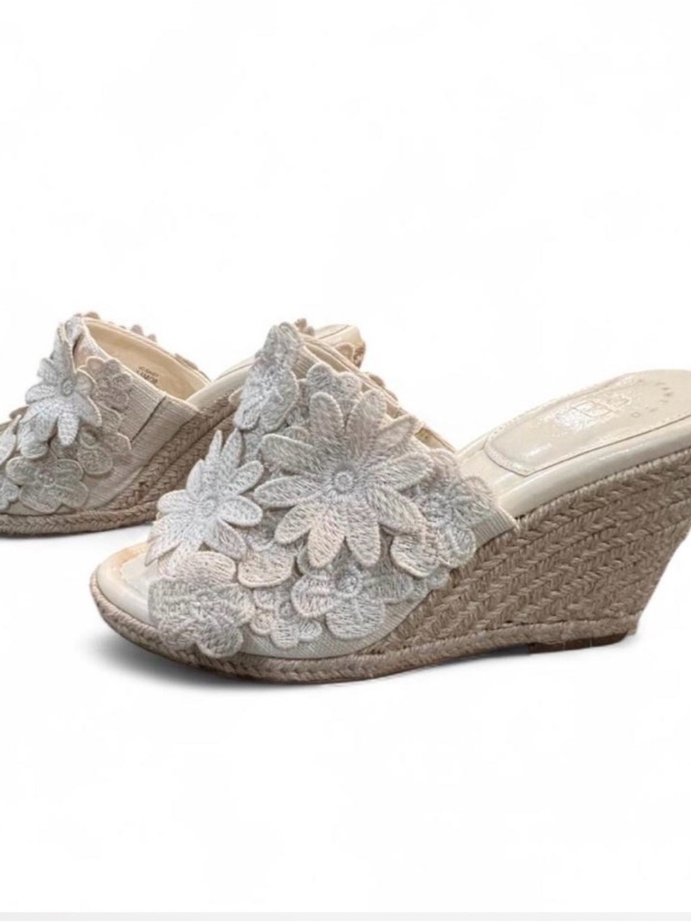 Vince Camuto Cream Crochet Floral Espadrille Wedge Mules